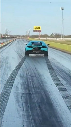 Drag Racing a 3,000 horsepower Lambo looks INSANE (7.30 | 205mph) #1320video #tx2k