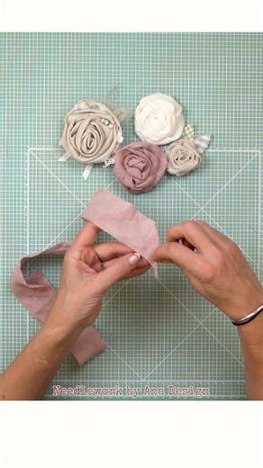 Fabric Flowers Made from Scraps 🌸 - Super Easy!!