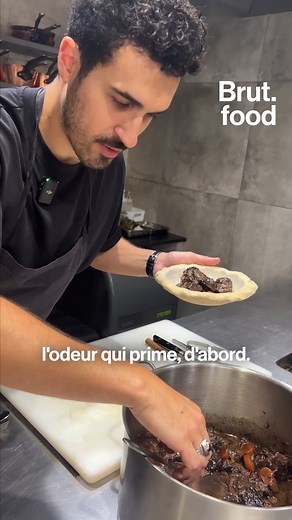 2.9M views · 23K reactions | BRUT. FOOD - Le boeuf bourguignon, c'est une recette de son enfance et on a bien envie qu'il nous la partage. Ça tombe bien, Jorick Dorignac, le chef gagnant de la dernière saison de Top Chef, nous invite dans sa cuisine pour un petit tuto de sa recette héritée de sa grand-mère. | Brut | Facebook