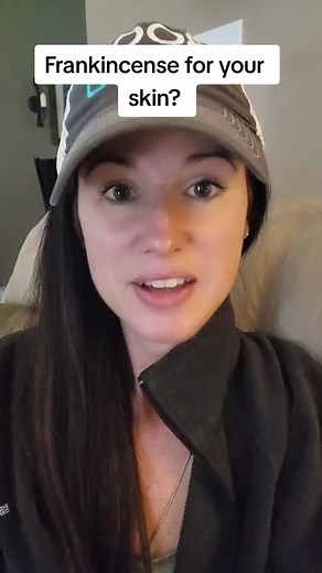 Here's why I use a couple of drops of frankincense oil in my lotion daily. It's amazing for the skin and also our health! #frankincense #skinhealth #health #healthtips #castoroil #skincare