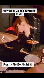 Geddy Lee is truly one of a kind. That voice is unmistakable. #Rush #geddylee #neilpeart #70s #rushband #reelfb #fbreels | Rush Band Fans