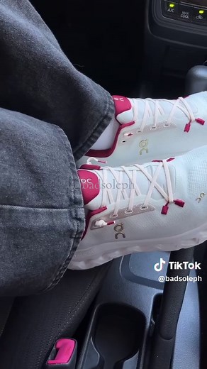 OC Tilt Year of the Snake Running Shoes Review