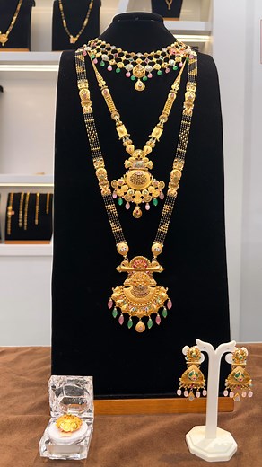 Swastik Gold Panvel on Instagram: "Add a touch of elegance to your special day with our stunning bridal jewellery set, exclusively available at Swastik Gold, Panvel. 💎✨ Traditional charm meets modern sophistication - make your wedding unforgettable with our exquisite pieces. 💕 #SwastikGoldPanvel #BridalJewellery #WeddingSeason"