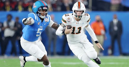 Live Fiesta Bowl Updates: No. 10 Miami 31, No. 6 Mississippi 27; F