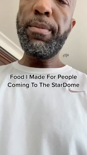 Rickey Smiley Cooks Up a Storm at the StarDome Tonight!