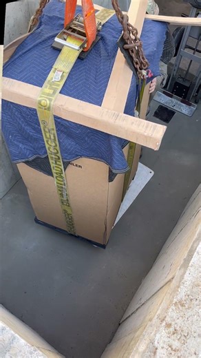 1,000lb Fort Knox Maverick 6637 install without stairs?! 🤯