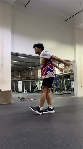 Shimnanigans on Instagram: "Slow down thursday with me! Happy holidays! 🎄♥️ LFG! #running #runningmemes #runstagram"