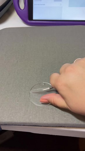 Heat Transfer Vinyl on Acrylic: A Creative Crafting Idea!