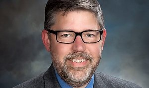 IT Professor Steven L. Johnson Featured in Harvard Business Review