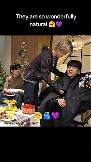 7 brothers, unchanging care and joy. December 21, 2025 Live 7 🤗💜 #bts