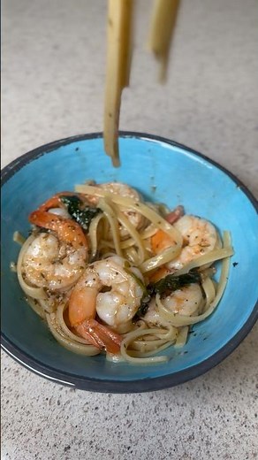 Shrimp scampi using the fasta pasta.