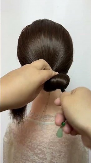 Quick & Easy Hair Updo Tutorials for Beginners
