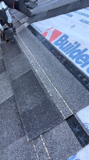 “A solid roof means a safe home 🏠💪 Here’s how we make it happen!” #RoofingExperts #HomeProtection #QualityRoofing #RoofRepair #RoofingTips | EverSafe Roofing