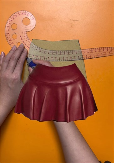 Designing a Flared Mini Panel Skirt: A Step-by-Step Guide