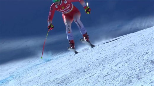 ⛷️ Après les blessures des cheffes de file, Lara Gut-Behrami, Corinne Suter et Michelle Gisin, la jeune Malorie Blanc, assume désormais le rôle de leader de l’équipe suisse de vitesse. A 22 ans, la Valaisanne compte déjà un podium en Coupe du monde. Mais ses passions ne sont pas uniquement liées au sport. La descendeuse cultive également un talent artistique. | RTS Sport