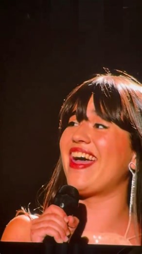 Salma emocionada en concierto de OT en A Coruña