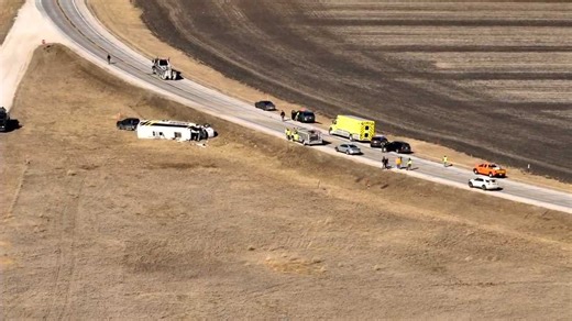 Iowa Lakes Community College cancels classes following deadly bus crash