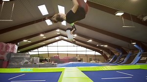 Das längste Trampolin der Welt ist 24 Meter lang und steht ab April in Leonding! JUMP DOME LINZ | LT1 OÖ