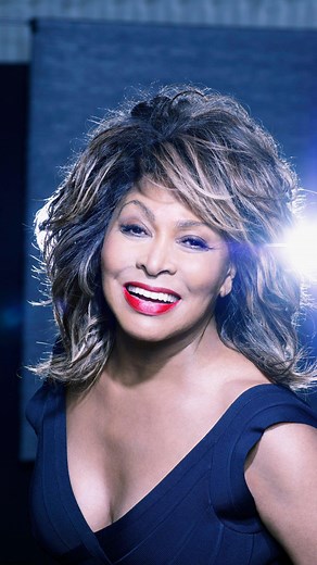 The 1985 Grammy Award for Best Pop Vocal Performance, Female, was a showcase of powerhouse talent and unforgettable hits. Tina Turner clinched the award with her iconic comeback anthem, “What’s Love Got to Do with It,” which also earned her Record of the Year and Song of the Year that night . The competition was fierce, featuring Cyndi Lauper’s vibrant “Girls Just Want to Have Fun,” Deniece Williams’ uplifting “Let’s Hear It for the Boy,” Sheena Easton’s bold “Strut,” and Sheila E.’s funky “The