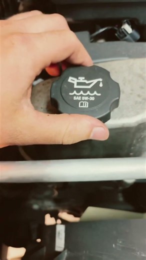 How to change oil in hummer h3t part one #hummer #h3t