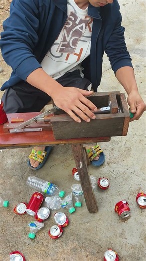 Self-made compression device using discarded bottles for stress relief