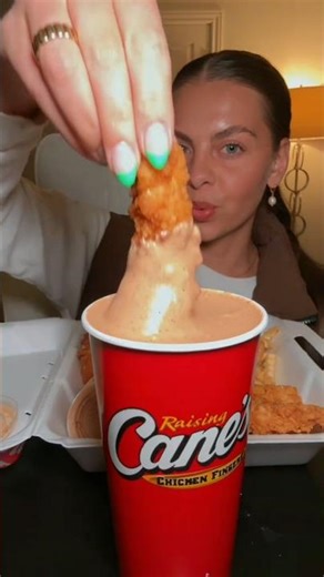 Raising Cane’s Chicken Fingers & Sauce Dip | Crunchy ASMR Mukbang #raisingcanes #food #asmr #mukbang