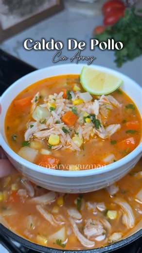 Maria Guzman on Instagram: "Caldo de pollo con arroz #caldo #caldodepollo #easyrecipes #reels #recetas"