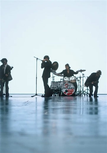 "超える"(アニメ『ウマ娘 シンデレラグレイ』第1クールOP主題歌)MVを公開しました。 #Alexandros #超える #PROVOKE...