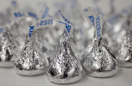 Hershey reveals cereal-flavored Hershey’s Kisses