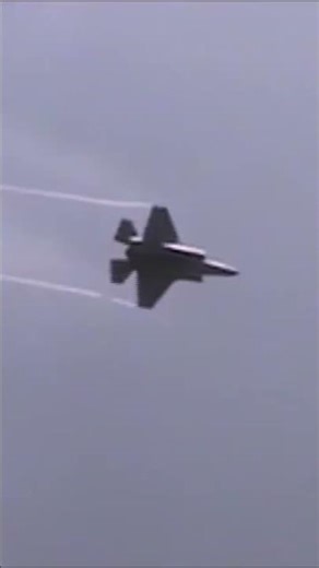 F-35B (USMC) makes a low level pass over MCAS Beaufort