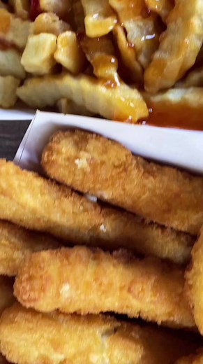 عند Aladdin وبس😋♥️🔥🔥 تاكل أحلى صوابع موتزاريلا مقرمشة و حلقات بصل وفرايز غرقانة في صوصات محصلتش😉 | Aladdin Burger