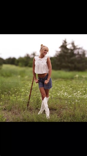 Exploring Natalie Grace's Artistic Journey