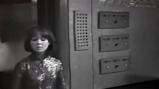 Doctor Who S06E06 The Mind Robber Pt 1 (1963–1989)