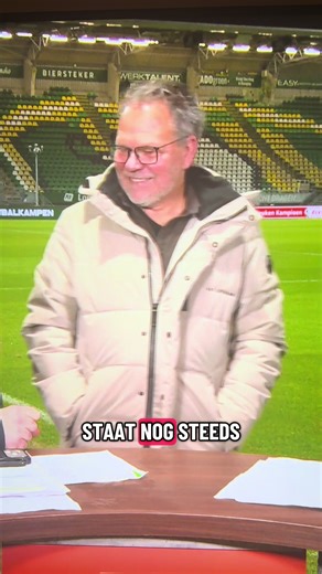 Henk: De Stralende Trainer van Cambuur!