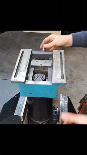 338K views · 2.3K reactions | Making hydraulic pipe and profile bending machine | Isaac Coleman | Facebook