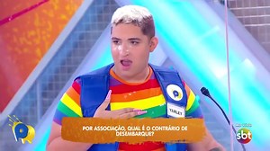 Torta na cara com muita zueira, deboche e VAR! | Domingo Legal
