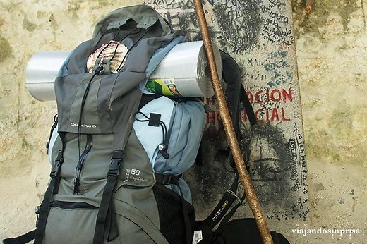 Prepara La Mochila para el Camino de Santiago Perfecta – Viajando sin Prisa