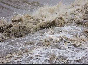 How to Spot and Stay Safe from Flash Floods