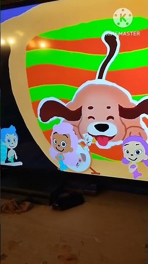 Dance side to side bubble guppies live