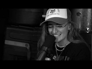 G Flip ft Upsahl - Scream (Live Version)