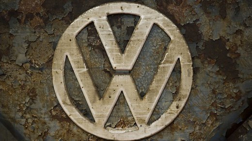 Volkswagen emissions scandal: A timeline | CNN Business