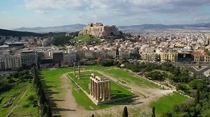 Aerial Drone Video Famous Column Ruins: stockbeeldmateriaal en -video's (rechtenvrij) 1046489062 | Shutterstock