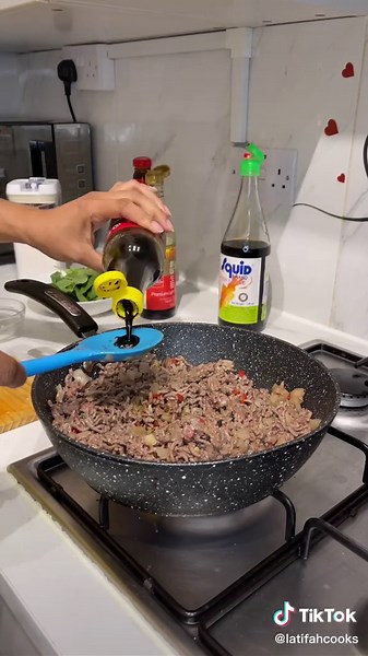 How to Cook Minced Beef and Onions: Thai Inspired Recipe
