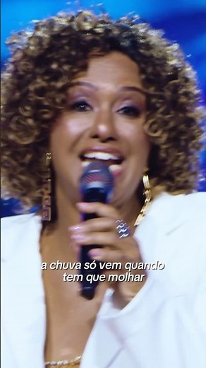 É Deus quem aponta a estrela que tem que brilhar ✨ erga essa cabeça, mete o pé e vai na fé 🙌