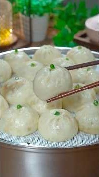 How to make Steamed soup dumplings. So yummy~ Easy &simple dumplings recipe. Delicious food.