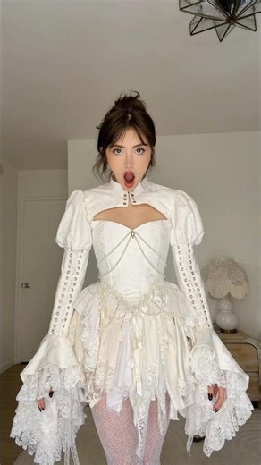 trying to figure out what to do with this dress and freaking out
