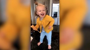 Toddler with corn dog goes viral for Beyoncé dance