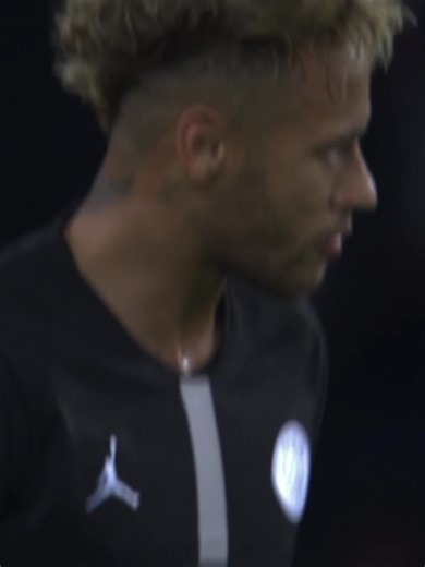 Neymar's Spectacular Skills Against Napoli 2018