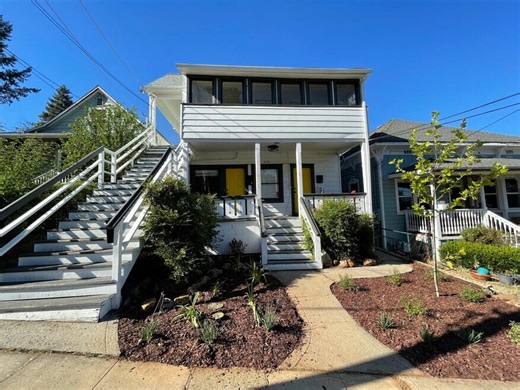 418 W Main St, Grass Valley, CA 95945 - For Rent