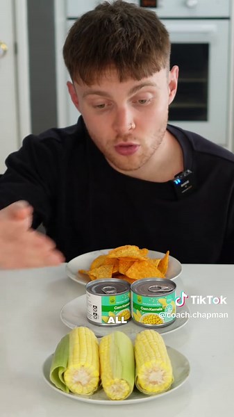 People hear “processed food” and instantly think it’s bad, but almost everything you eat has been processed in some way. The real difference is how much it’s been processed and what gets added along the way. A food can go from whole → slightly processed → ultra-processed, and it’s still the same food at its core. So instead of stressing about labels, focus on the overall calories, protein, fibre and how full it keeps you. Simplify it. Don’t demonise it. Make it fit your goals. #processedfoods #f